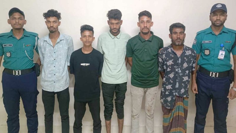 সিএমপিতে একদিনের অভিযানে গ্রেপ্তার ৩৯