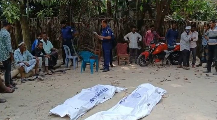 একই রশিতে গাছ থেকে ঝুলন্ত মা-ছেলের লাশ উদ্ধার