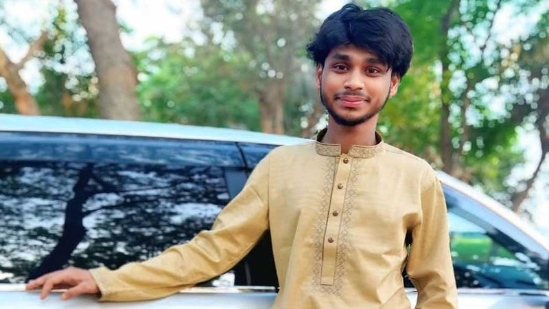 চট্টগ্রামে এসএসসির প্রশ্ন ফাঁসের ভুয়া কারবারি আটক