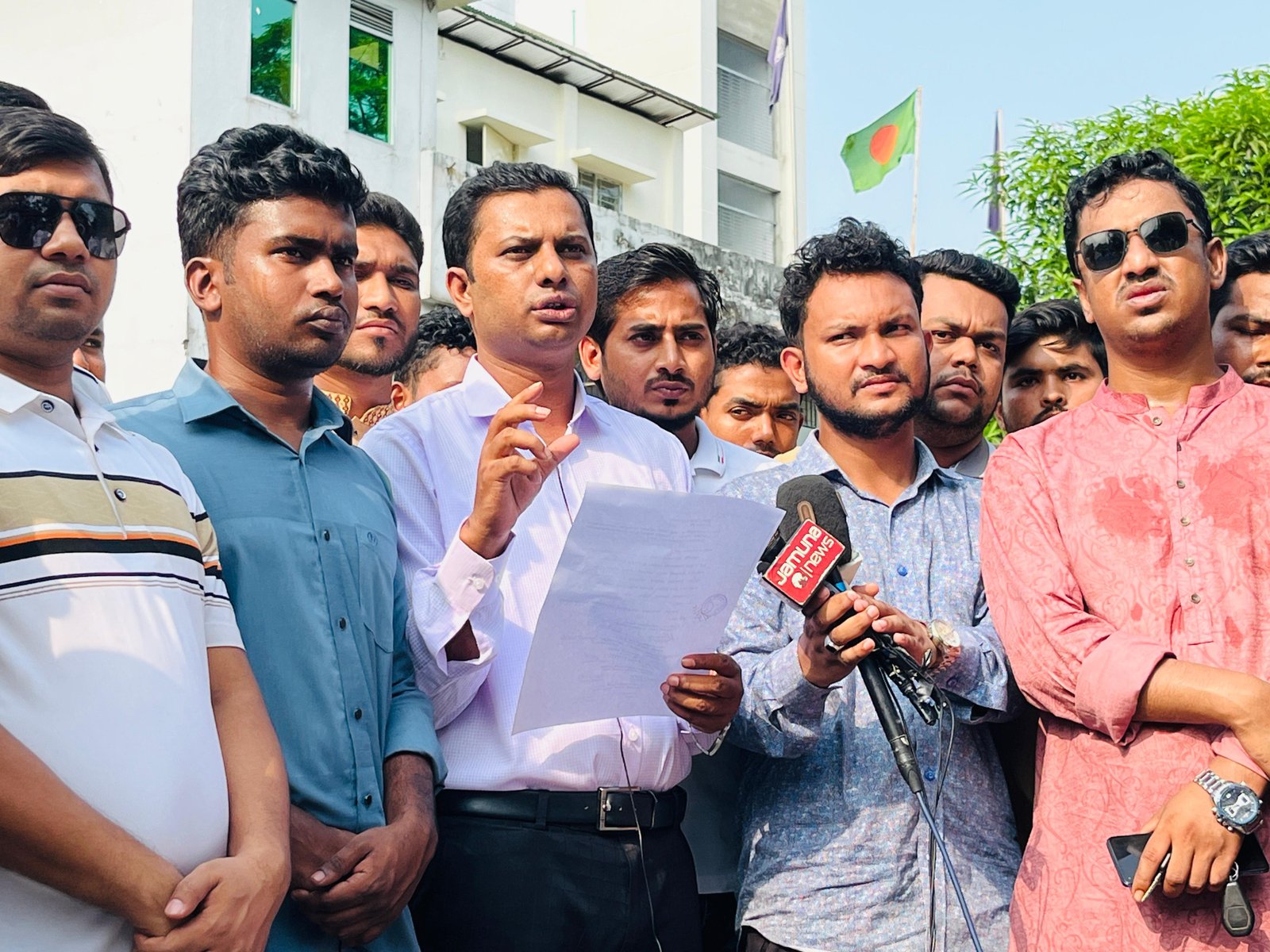 নোয়াখালীতে অতিথি হয়ে নয়, পরিবারের মতো থাকবেন পরীক্ষার্থীরা: নোবিপ্রবি ছাত্রদল