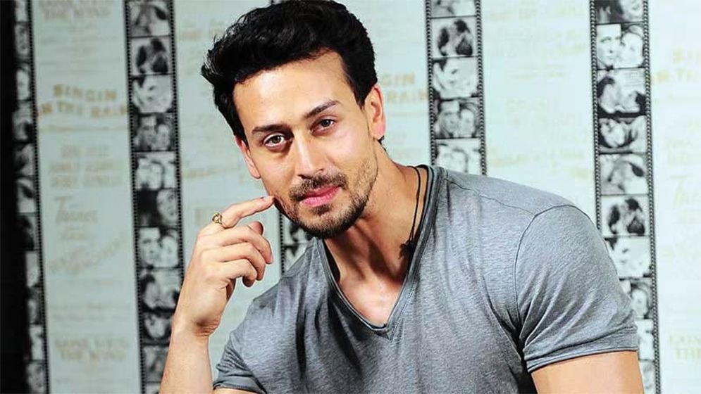 এবার প্রাণনাশের হুমকি পেলেন টাইগার শ্রফ