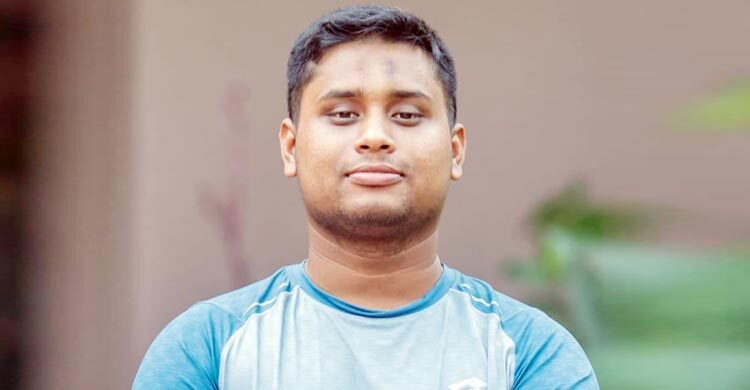 আওয়ামী লীগকে নিষিদ্ধ করতে হবে এটা সিদ্ধান্ত, অনুরোধ নয়: হাসনাত