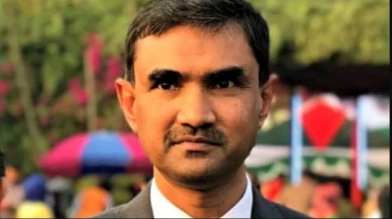 বিচারপতি খোন্দকার দিলীরুজ্জামানকে অপসারণ