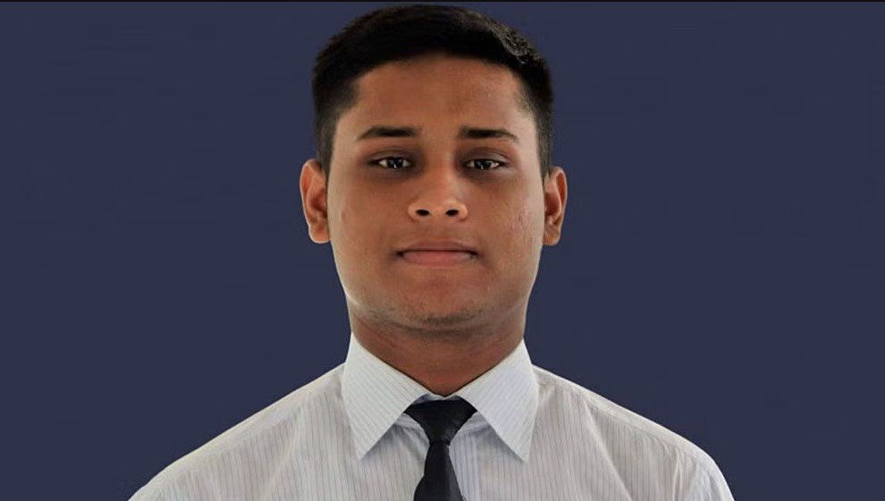 খুনি ও হত্যাকারীদের বিচার অদৃশ্য ইশারায় থমকে আছে: হাসনাত
