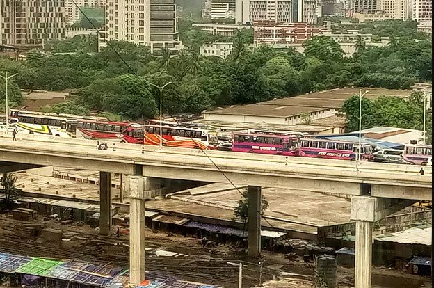 রাজধানীজুড়ে তীব্র যানজট, দুই রাজনৈতিক সমাবেশকে কারণ বলছে ট্রাফিক পুলিশ