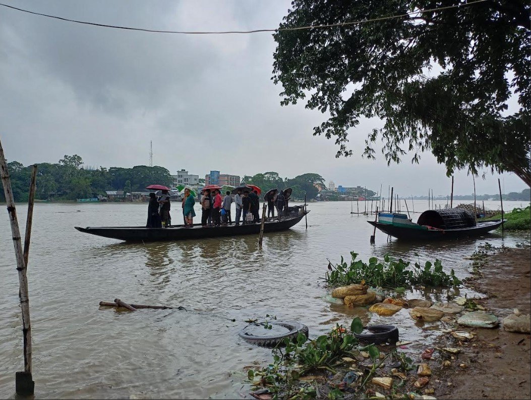 সুনামগঞ্জের সব নদ-নদীর পানি বৃদ্ধি সীমান্ত এলাকায় নিম্নাঞ্চল প্লাবিত হওয়ার শঙ্কা