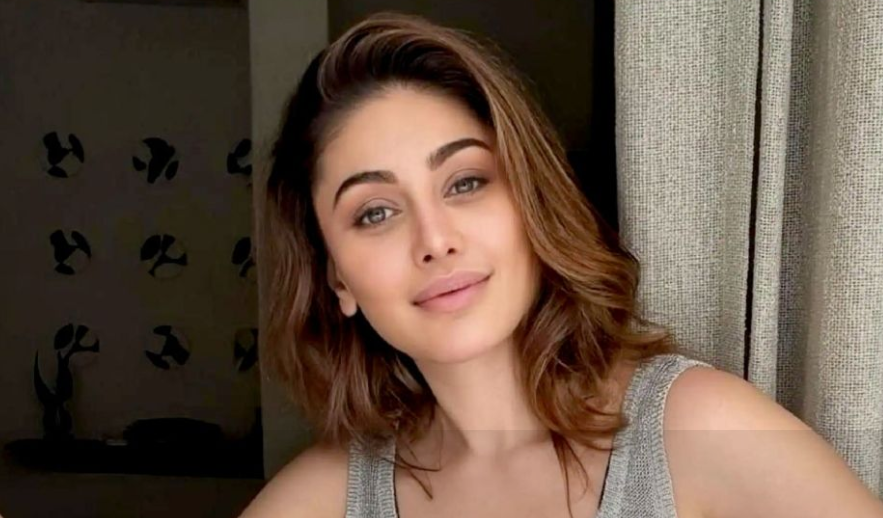 শেফালি জারিওয়ালার মৃত্যু: উপবাসের দিনে ইনজেকশন, ওষুধে বিষক্রিয়াই কি মৃত্যুর কারণ?