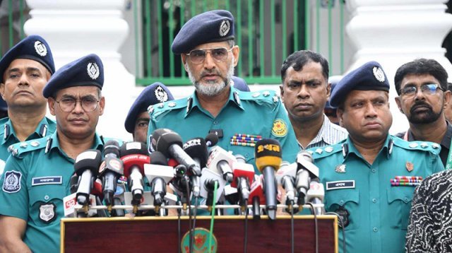 পবিত্র আশুরা ঘিরে ঢাকায় তাজিয়া মিছিলে ডিএমপির সর্বোচ্চ নিরাপত্তা ব্যবস্থা
