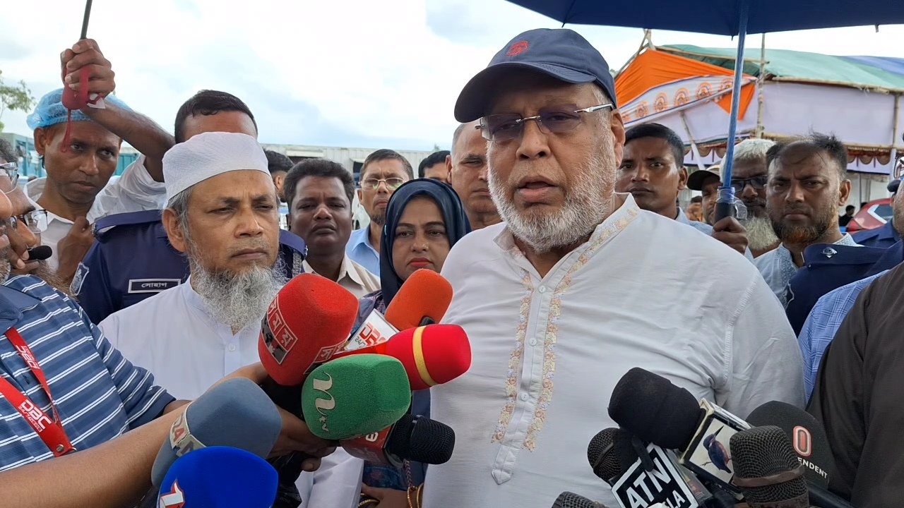 স্মরণকালের ভালো নির্বাচন দিতে চায় অন্তর্বর্তী সরকার: উপদেষ্টা মুহাম্মদ ফাওজুল কবির খান
