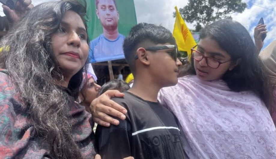 চোখ হারানো কিশোর লামিমের স্বপ্ন— “একটা সৎ দেশ চাই”