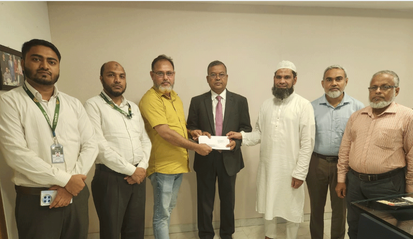 অটো স্পিনিংয়ের অগ্নিবীমা দাবির ২৫ কোটি টাকার চেক হস্তান্তর করলো বিএনআইসিএল