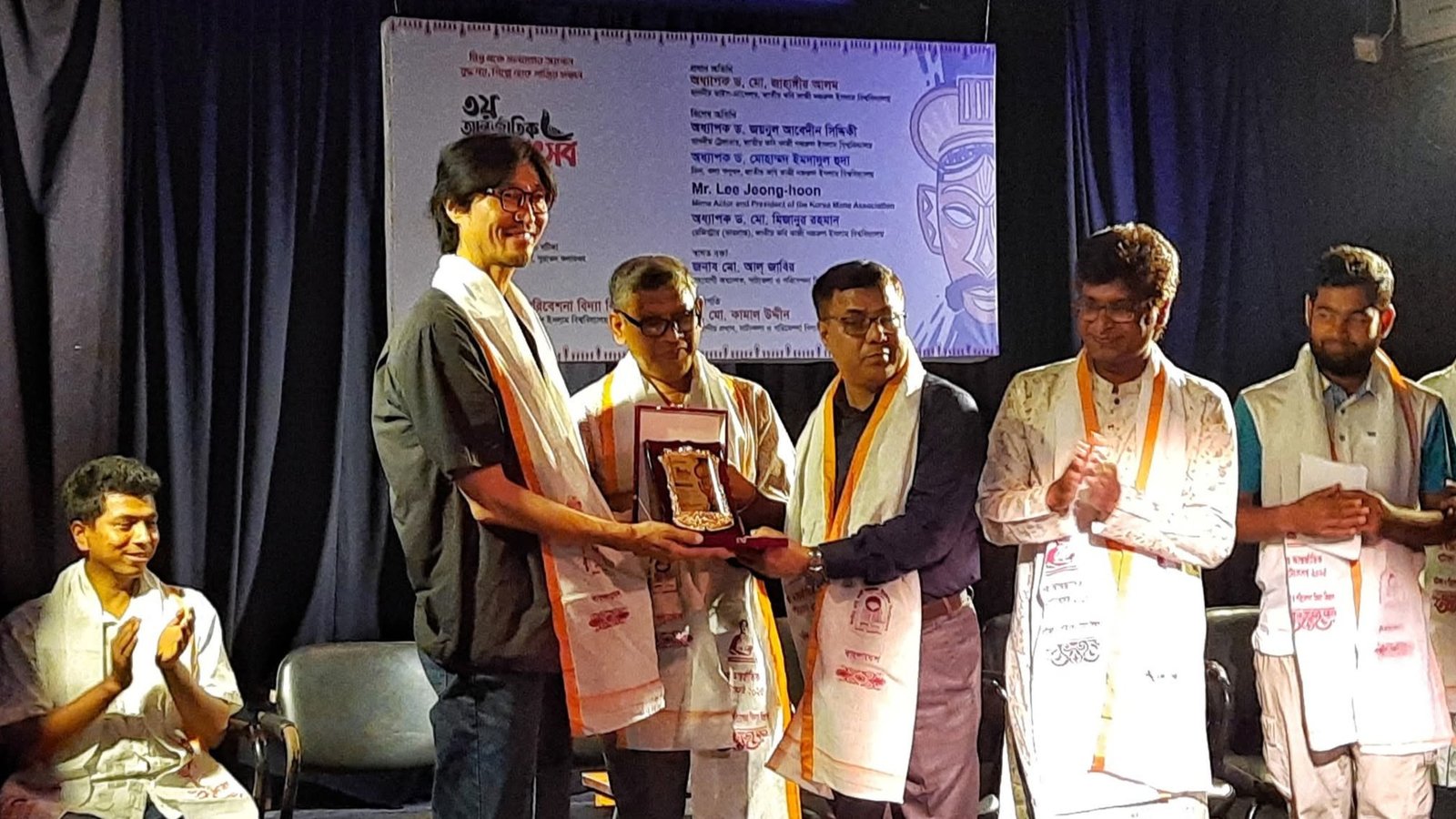 নজরুল বিশ্ববিদ্যালয়ে শুরু হল ‘৩য় আন্তর্জাতিক নাট্যোৎসব ২০২৫’