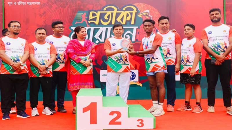 চট্টগ্রামে প্রতীকী ম্যারাথনে অংশনেন ৬৫০ প্রতিযোগী