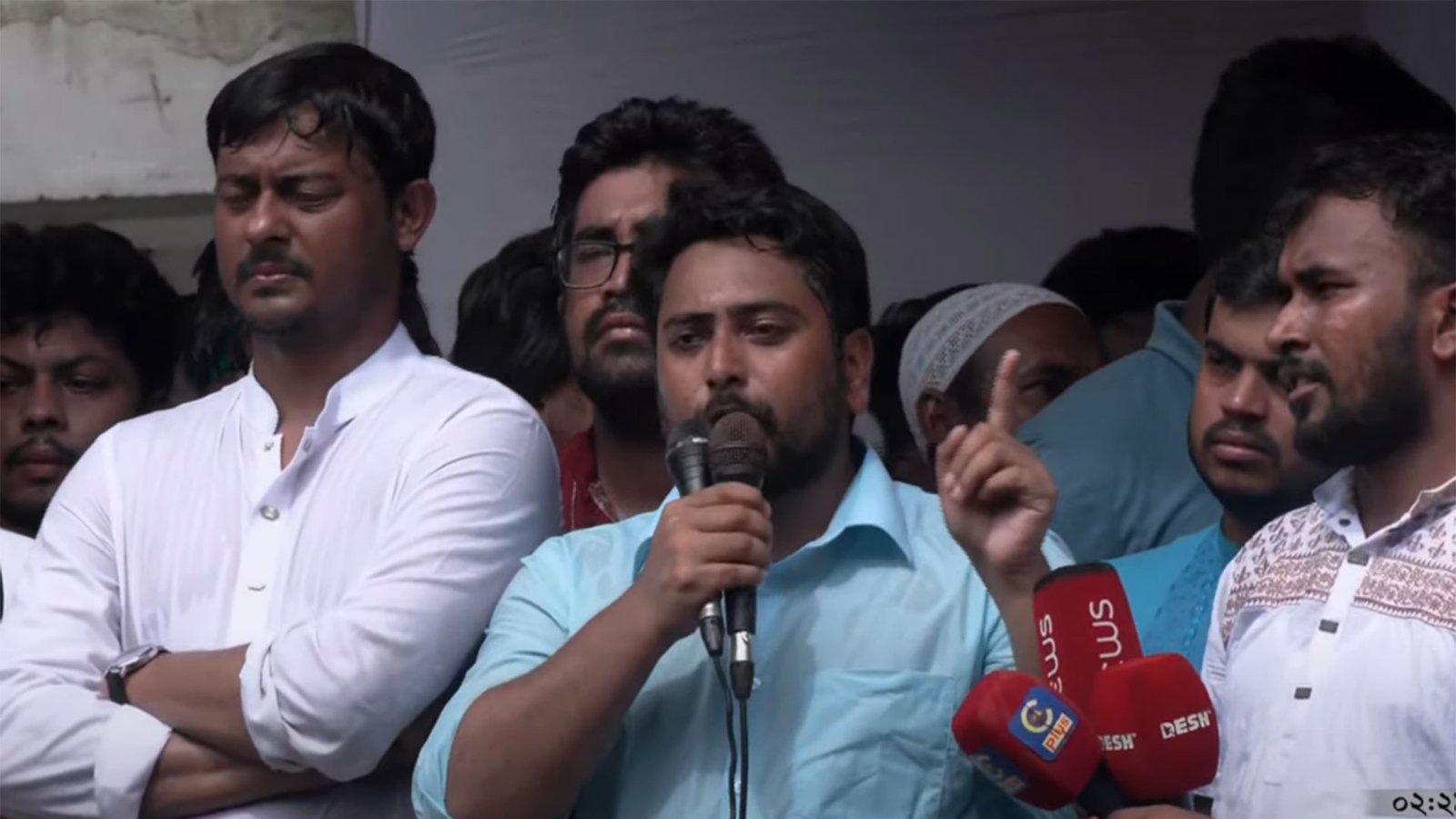 গডফাদারতন্ত্র উচ্ছেদের অঙ্গীকার এনসিপি আহ্বায়ক নাহিদের