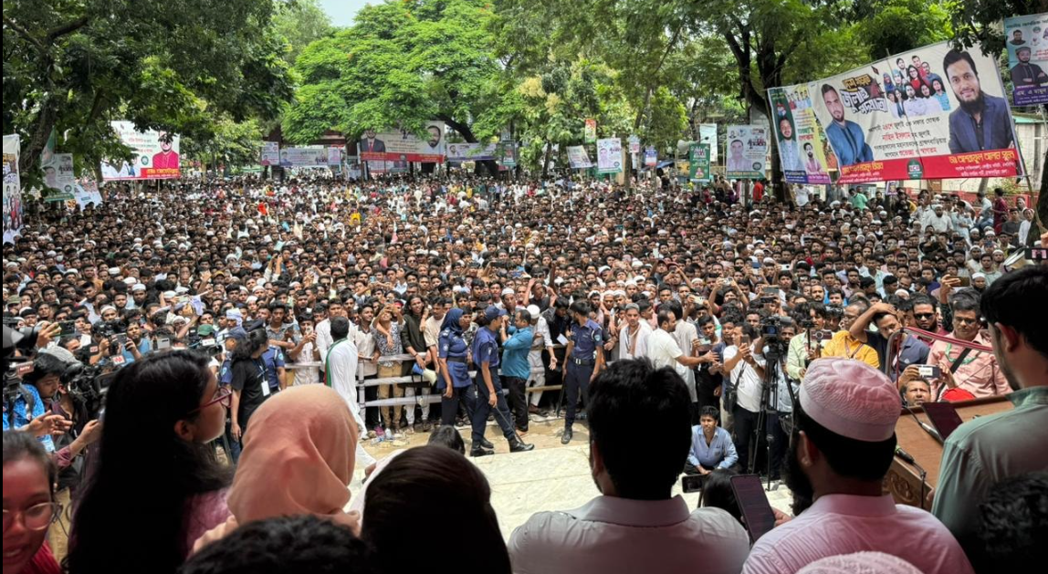 বিপ্লবের নগরীতে জুলাই পদযাত্রায় জনতার ঢল: বলছেন আখতার হোসেন