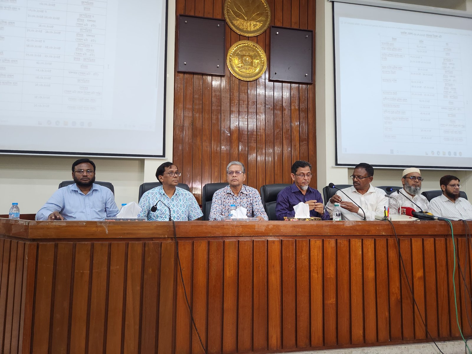 রাকসু নির্বাচনের তফশিল ঘোষণা, ভোটগ্রহণ ১৫ সেপ্টেম্বর রদবি প্রতিনিধি