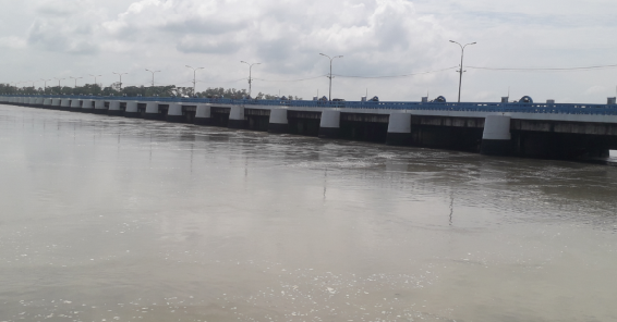 তিস্তার পানি বিপৎসীমার ওপরে, বন্যার আশঙ্কায় নদীপাড়ের মানুষ