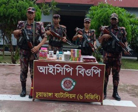 চুয়াডাঙ্গায় এক সপ্তাহে ৫৫ লাখ টাকার ভারতীয় মাদক ও চোরাচালানপণ্য জব্দ