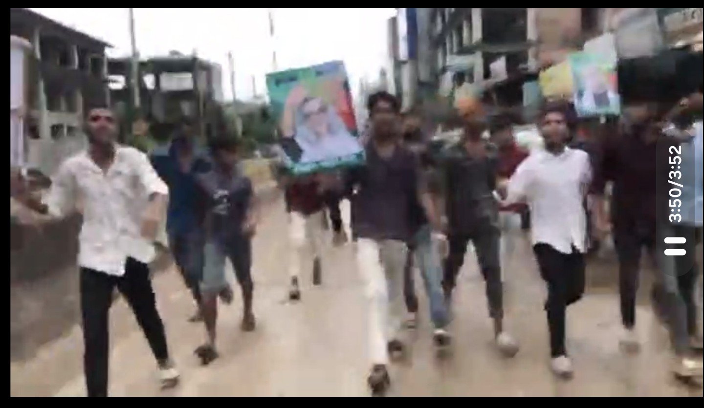 নোয়াখালীতে নিষিদ্ধ ছাত্রলীগের ঝটিকা মিছিল,আটক-৪