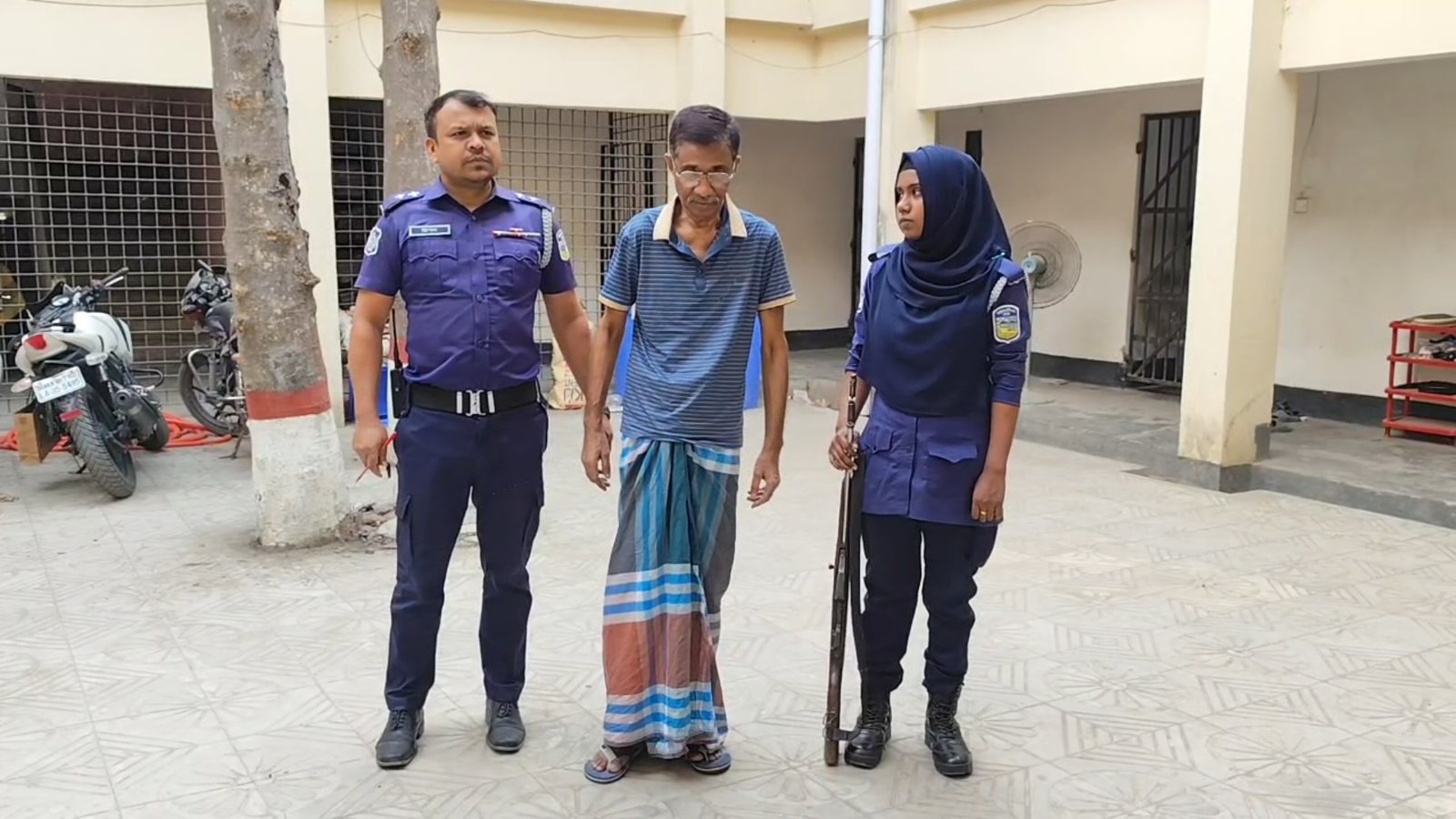 জামালপুরে নাশকতা মামলায় সাবেক উপজেলা চেয়ারম্যান গ্রেপ্তার