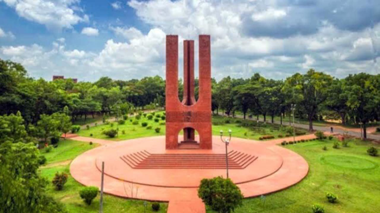 জাহাঙ্গীরনগর বিশ্ববিদ্যালয়ে অনির্দিষ্টকালের জন্য বহিরাগত প্রবেশে নিষেধাজ্ঞা