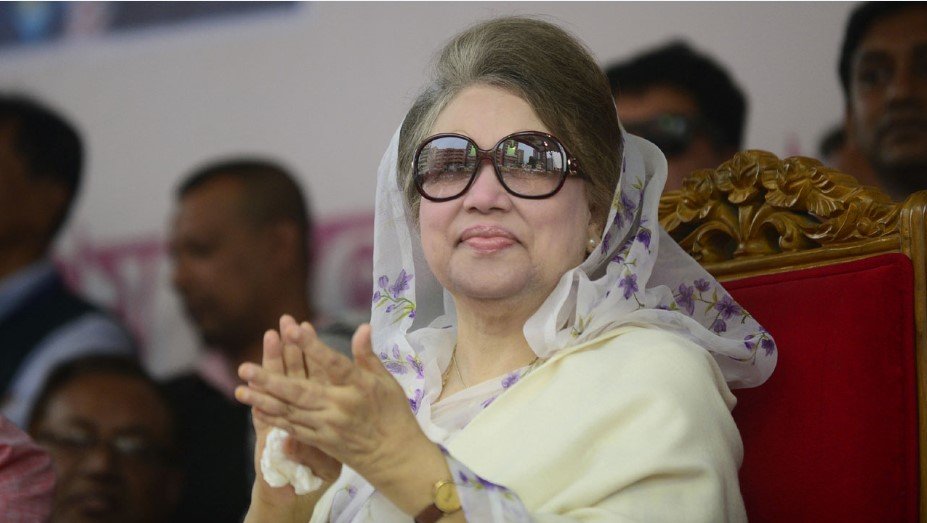 খালেদা জিয়া দেশে ফিরলেন