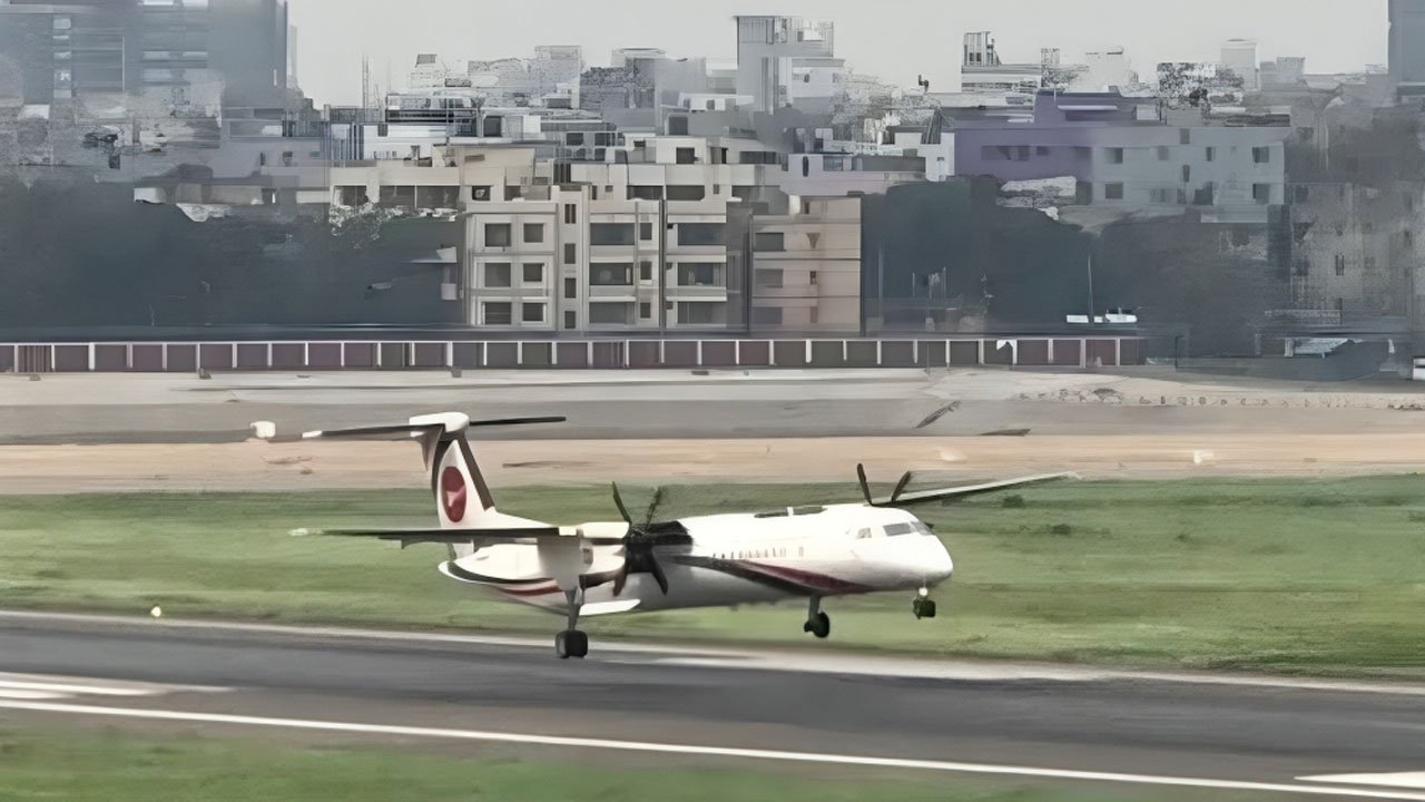 ঢাকায় জরুরি অবতরণ করলো বিমানের ফ্লাইট, নিরাপদে ৭১ যাত্রী