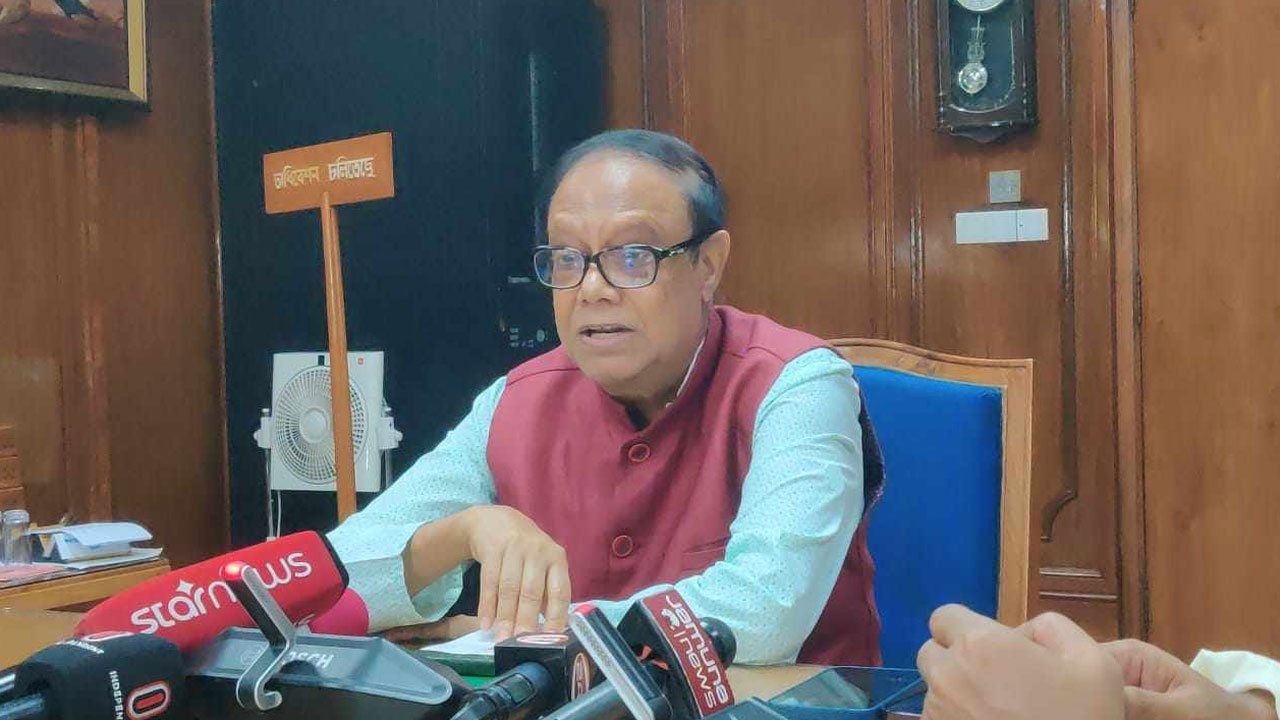 পাঁচ ব্যাংক মিলে হচ্ছে এক ব্যাংক, চাকরি হারাবে না কর্মীরা