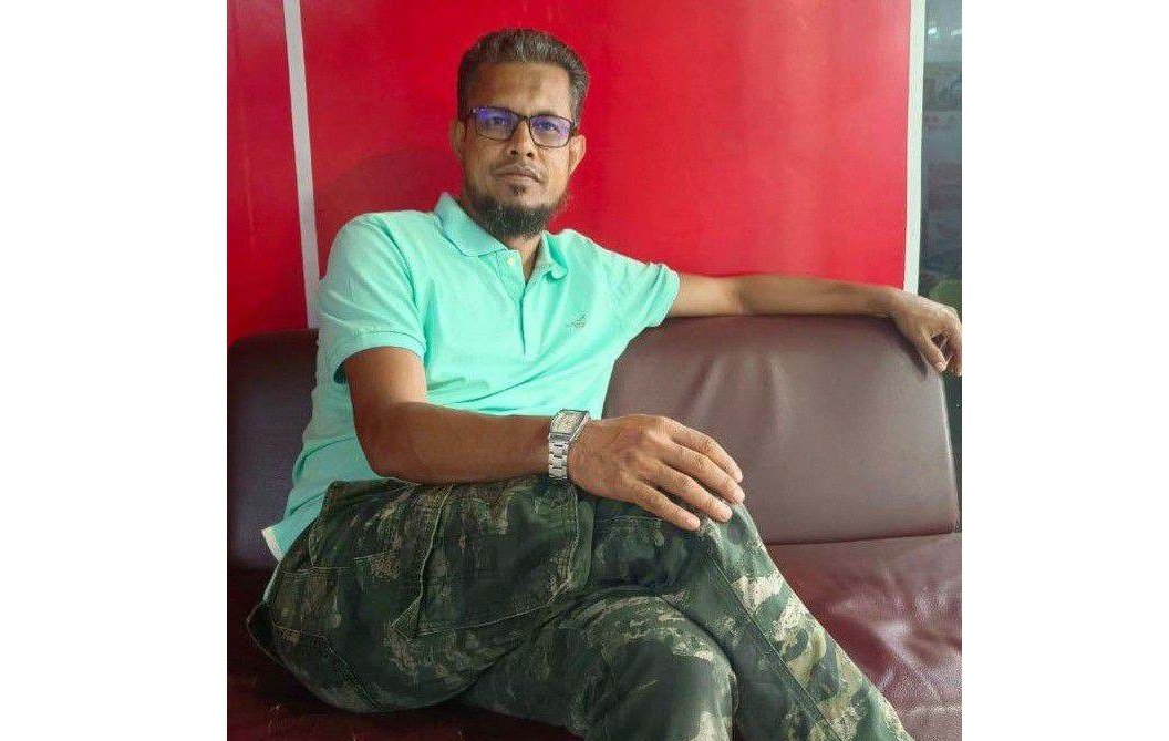 নলছিটি স্বাস্থ্য কমপ্লেক্সে রোগী দেখেন ওষুধ কোম্পানির প্রতিনিধি, নিষেধ করায় ইউএইচএপপিওকে হুমকি