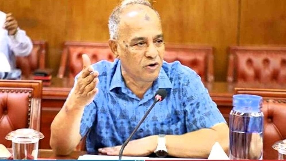 আওয়ামী লীগ আস্তে আস্তে নিষ্ক্রিয় হয়ে যাচ্ছে: স্বরাষ্ট্র উপদেষ্টা