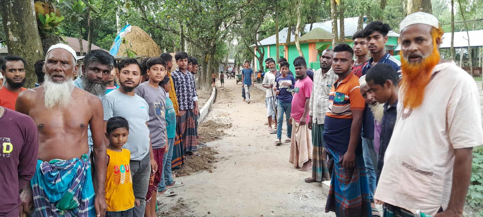 বকশীগঞ্জে এলজিইডির রাস্তার উন্নয়ন কাজে অনিয়মের প্রতিকার চেয়ে অভিযোগ দায়ের!