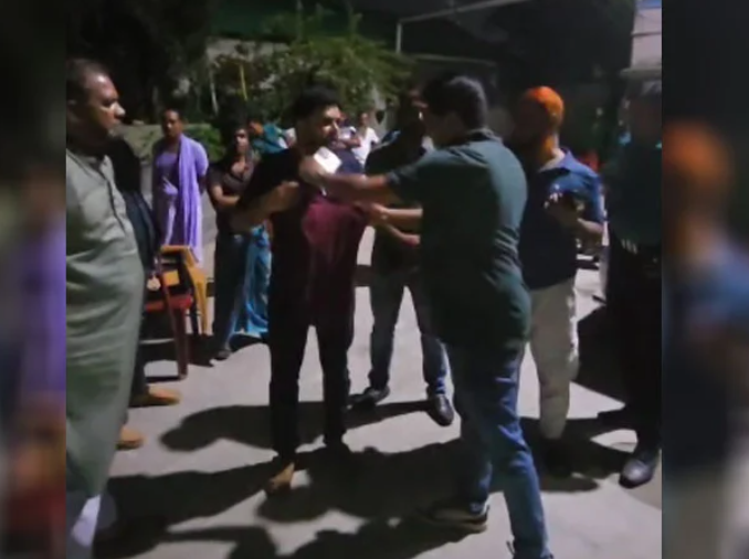 গাজীপুরে পুলিশের ওপর হামলা করে আসামি ছিনতাই, আওয়ামী নেতাদের বিরুদ্ধে অভিযোগ