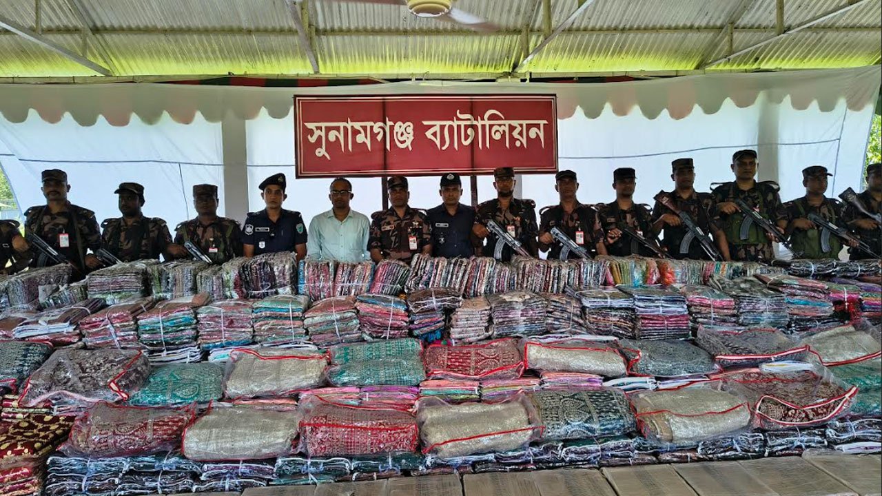 সুনামগঞ্জ সীমান্তে কোটি টাকার চোরাই ভারতীয় পণ্য জব্দ, ছায়াপথে সক্রিয় চোরাকারবারিরা