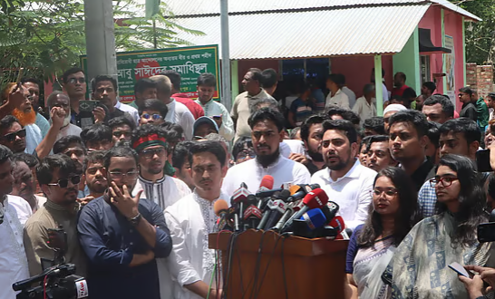 আবু সাঈদের কবর থেকে নতুন সংবিধানের ডাক: এনসিপির ‘জুলাই পদযাত্রা’ শুরু