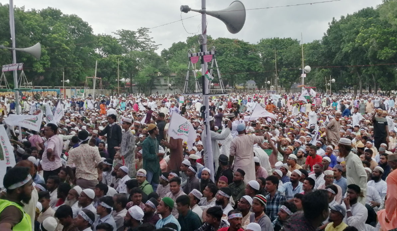 রংপুরে জামায়াতের জনসভা: “আল্লাহর আইন চাই, সৎ লোকের শাসন চাই”—দাবি নেতাকর্মীদের