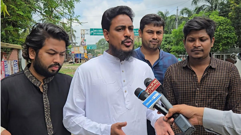 সন্ত্রাস ও পেশিশক্তিমুক্ত রাজনীতির প্রতিশ্রুতি এনসিপির, নওগাঁয় জমজমাট পদযাত্রা