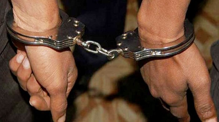 সারাদেশে পুলিশের বিশেষ অভিযানে গ্রেপ্তার ১ হাজার ৫০১ জন