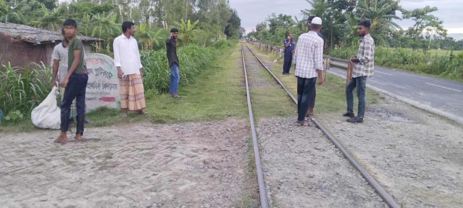 কুড়িগ্রামে ট্রেনে কাটা পড়ে এক ব্যক্তির মৃত্যু