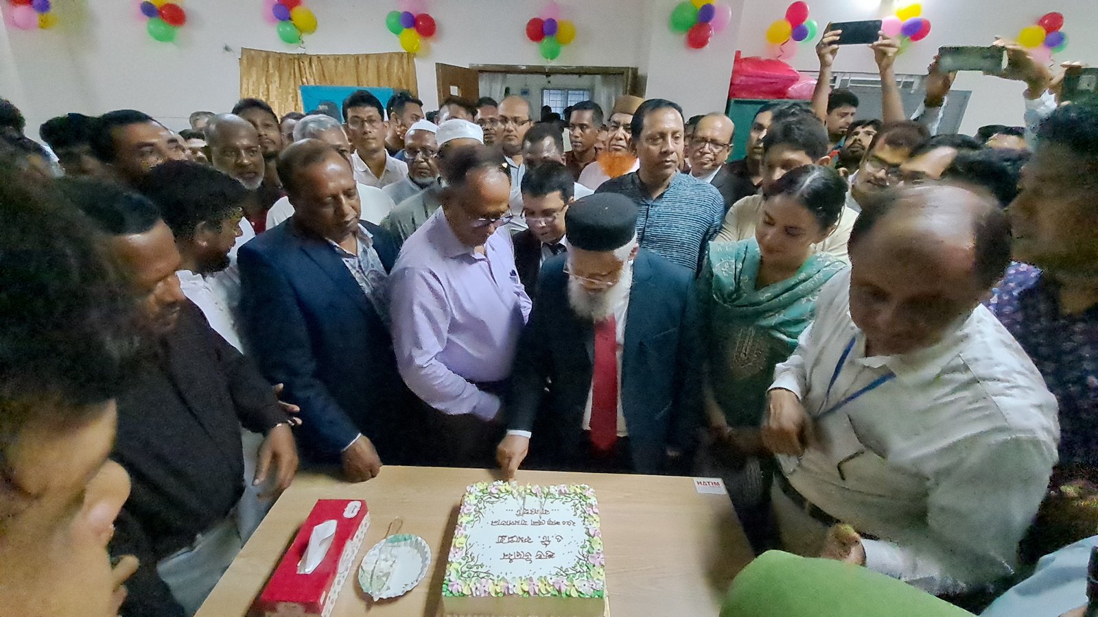 বাগেরহাটে নতুন অপারেশন থিয়েটার কমপ্লেক্স উদ্বোধন করলেন স্বাস্থ্য সচিব