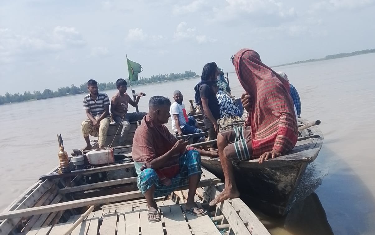 দালালের মাধ্যমে সীমান্ত গলিয়ে দেশে ঢুকছে কারা!