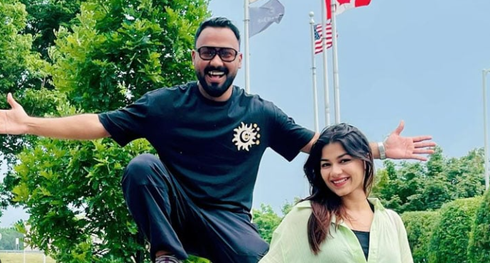 ‘ব্যাচেলর পয়েন্ট’-এর কাবিলা-ইভার কানাডা মিলন, ভাইরাল হলো আবেগঘন মুহূর্ত