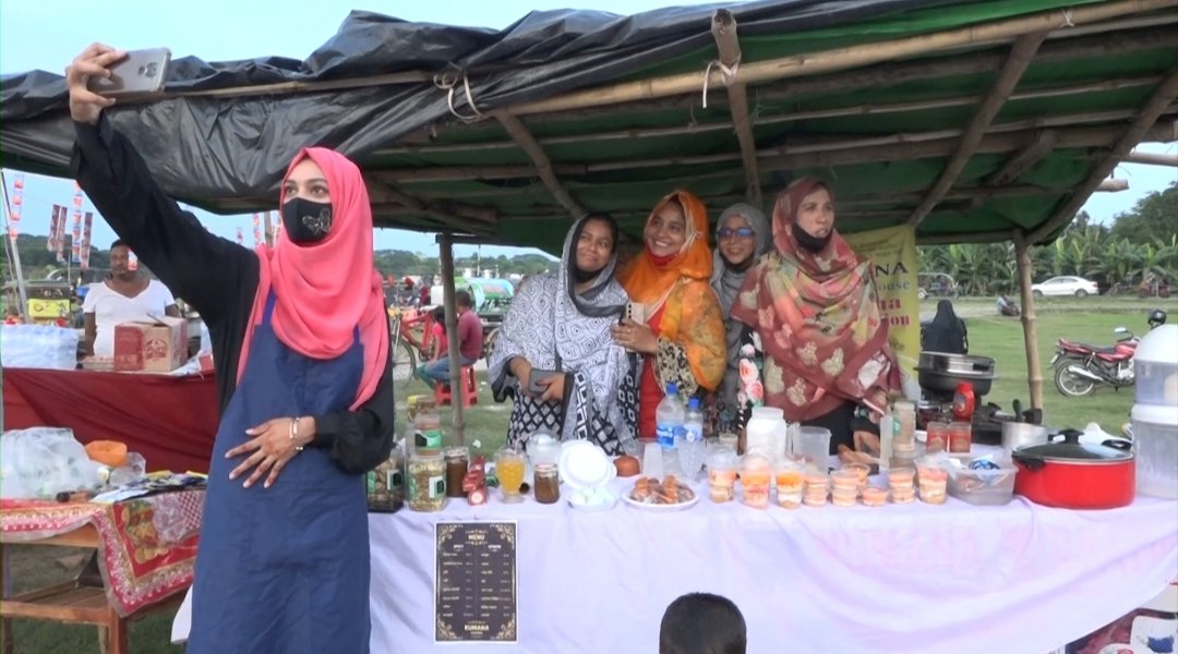অসুস্থ সন্তানের জন্য শুরু, এখন শত নারীর স্বাবলম্বীতার পথ