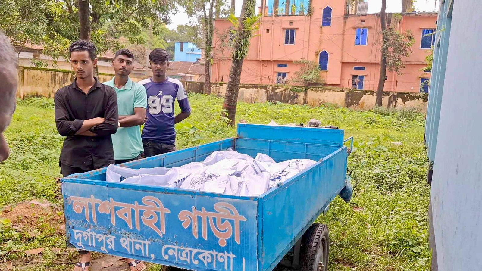 এক রশিতে দুই জীবন, দুর্গাপুরে দম্পতির লাশ উদ্ধার