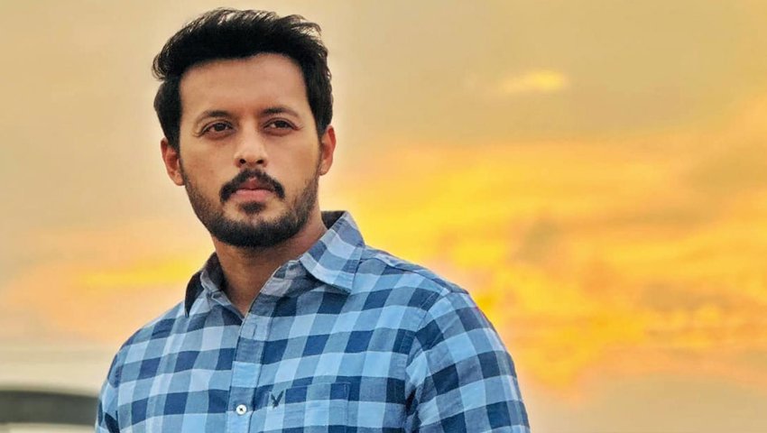 ইরফান সাজ্জাদের রহস্যময় স্ট্যাটাস ঘিরে আলোচনা, ইঙ্গিত মিলল মাইলস্টোন ট্রাজেডিতে