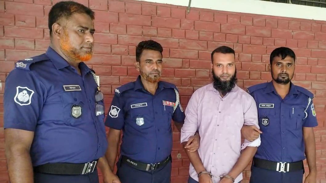 নেত্রকোণা আদালতে ভাবী হত্যায় রাসেলের ফাঁসি