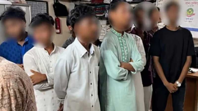 চট্টগ্রামে ‘জয় বাংলা’ স্লোগান দেয়াদের ৮ জন শিশু কিশোর উন্নয়নকেন্দ্রে, জেলে ৪