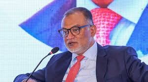 যুক্তরাষ্ট্রের শুল্ক কমানোর আলোচনায় দেশের স্বার্থ রক্ষা করেছেন বাণিজ্য উপদেষ্টা