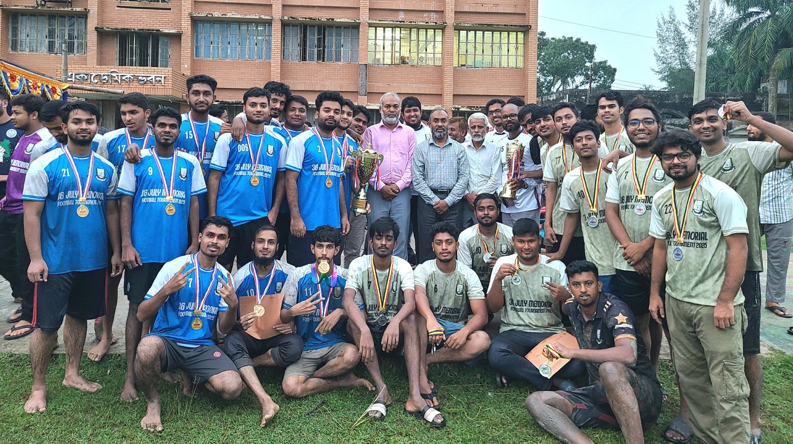 পবিপ্রবিতে ৩৬ জুলাই স্মৃতি ফুটবল টুর্নামেন্টের ফাইনাল ও পুরস্কার বিতরণ অনুষ্ঠান!