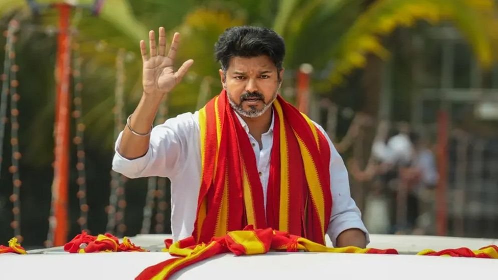 ফ্যাসিবাদী বিজেপির বিরুদ্ধে রুখে দাঁড়াতে হবে’: মাদুরাইয়ে থালাপতি বিজয়ের হুঁশিয়ারি
