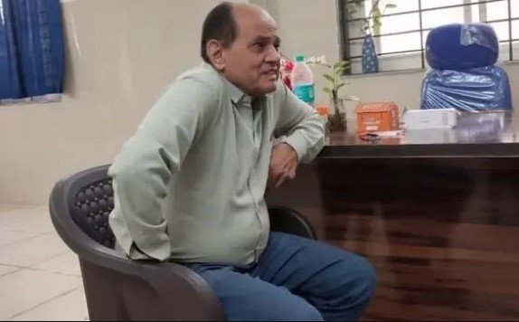 কাশির সিরাপ খেয়ে শিশুর মৃত্যু, চিকিৎসক গ্রেপ্তার!